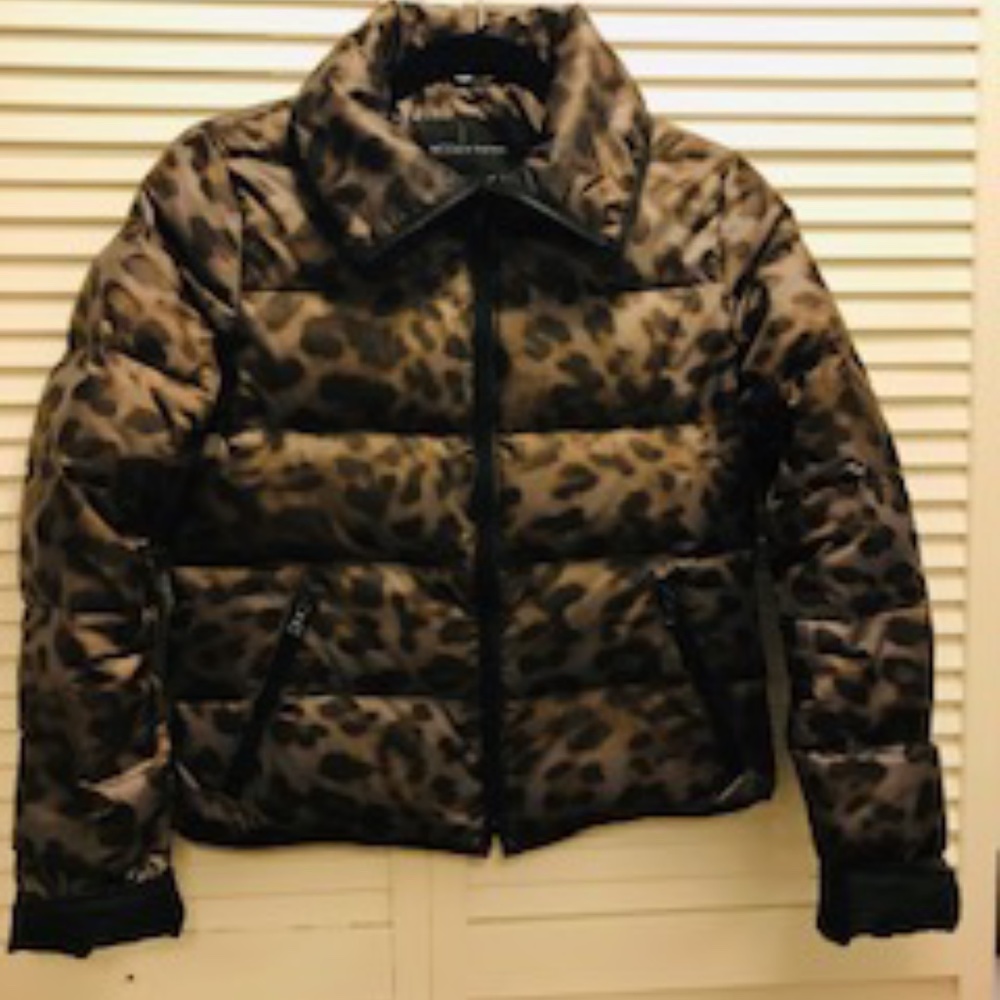 Camo cropped puffer jacket made in Italy